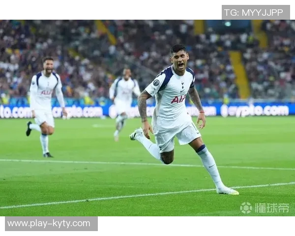 罗梅罗与孙兴慜重聚合影分享感慨球队传奇的深厚情谊